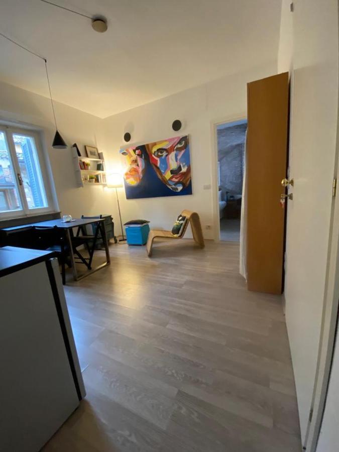 Artist Apartment Centro Storico Перуджа Экстерьер фото